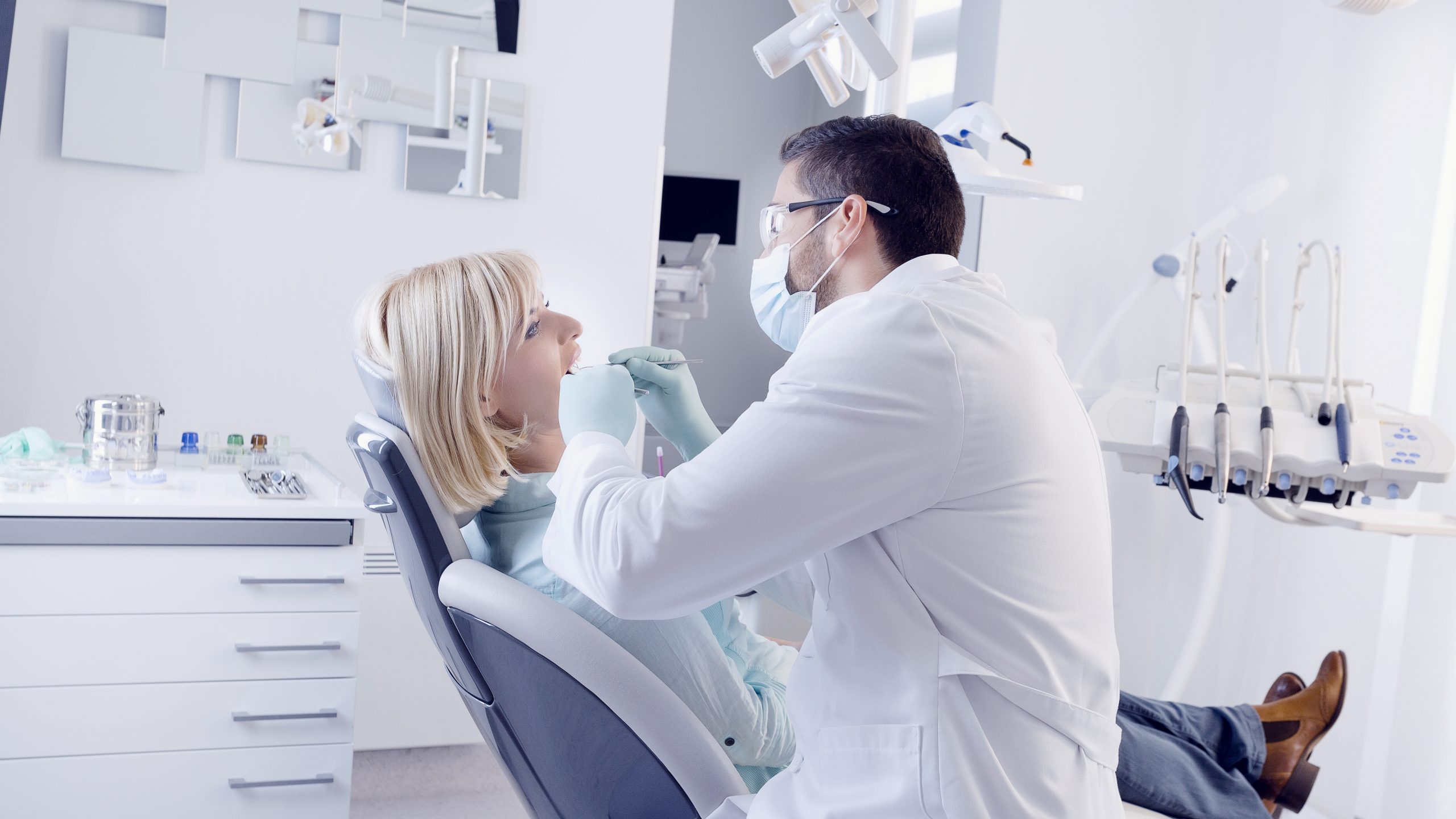 Dentist in Poland, ME